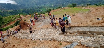 पत्ताल भुवनेश्वर धाममा एक किलोमिटर पिसिसी  बाटो निर्माण