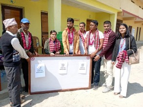 महालक्ष्मी बिकास बैंक डडेलधुराद्वारा बिद्यालयलाई ह्वाईट बोर्ड र खानेपानी ट्यांकी हस्तान्तरण