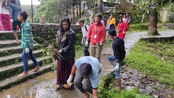 बैतडीको पत्ताल भुवनेश्वर धाममा सरसफाई र वृक्षारोपण